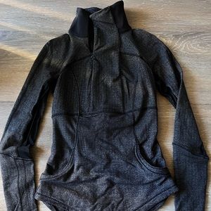 Lululemon long sleeve, half zip top
